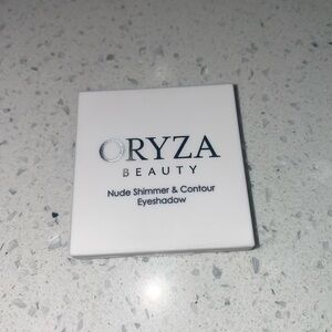 ORYZA Beauty Nude Shimmer & Contour Eyeshadow
